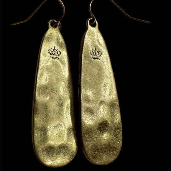 Boho Vintage-look Cream Earrings Crown Shimmer Resin Cabochon Premiere Designs - Picture 3 of 7